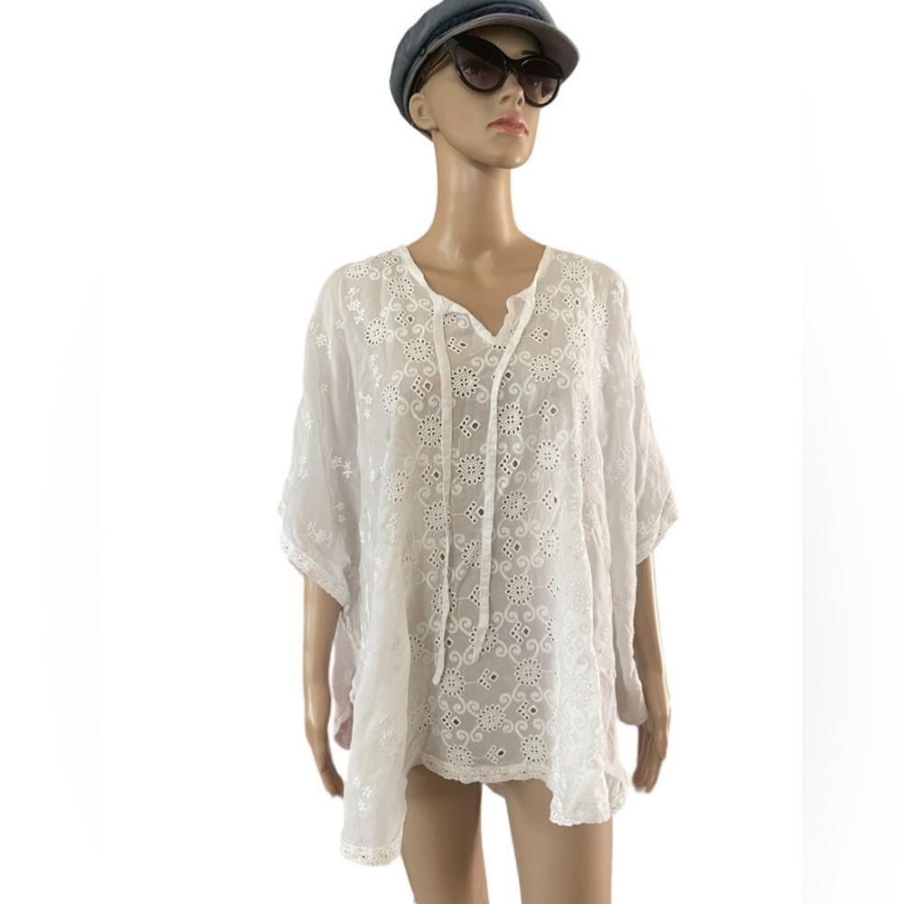Johnny Was Kaftan Blouse Women XL Coastal Eyelet Embroidered Scallop Hem White